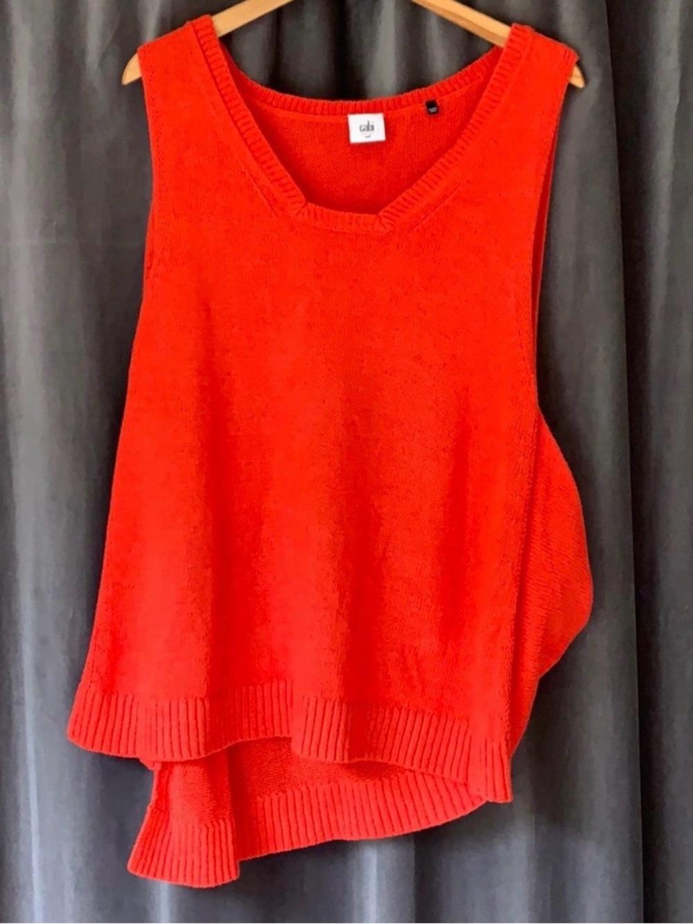 CAbi Vest SIREN Linen Cotton Orange Red Asymmetrical Hem Sweater Size Medium